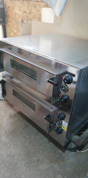 Cuptor pizza electric nou, 4+4, 33 cm,
